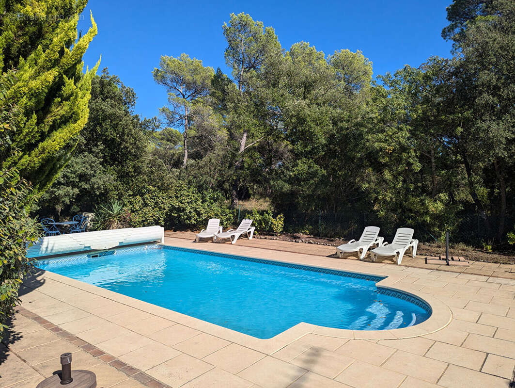 Maison à SILLANS-LA-CASCADE