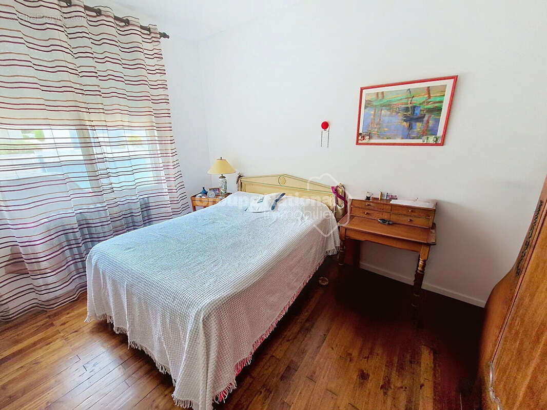 Maison à LE POULIGUEN