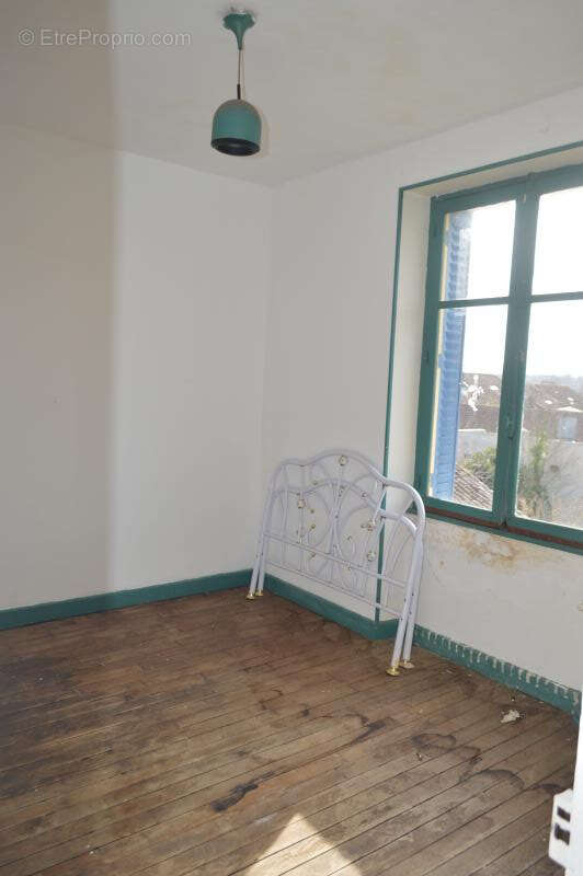 Appartement à BELLAC