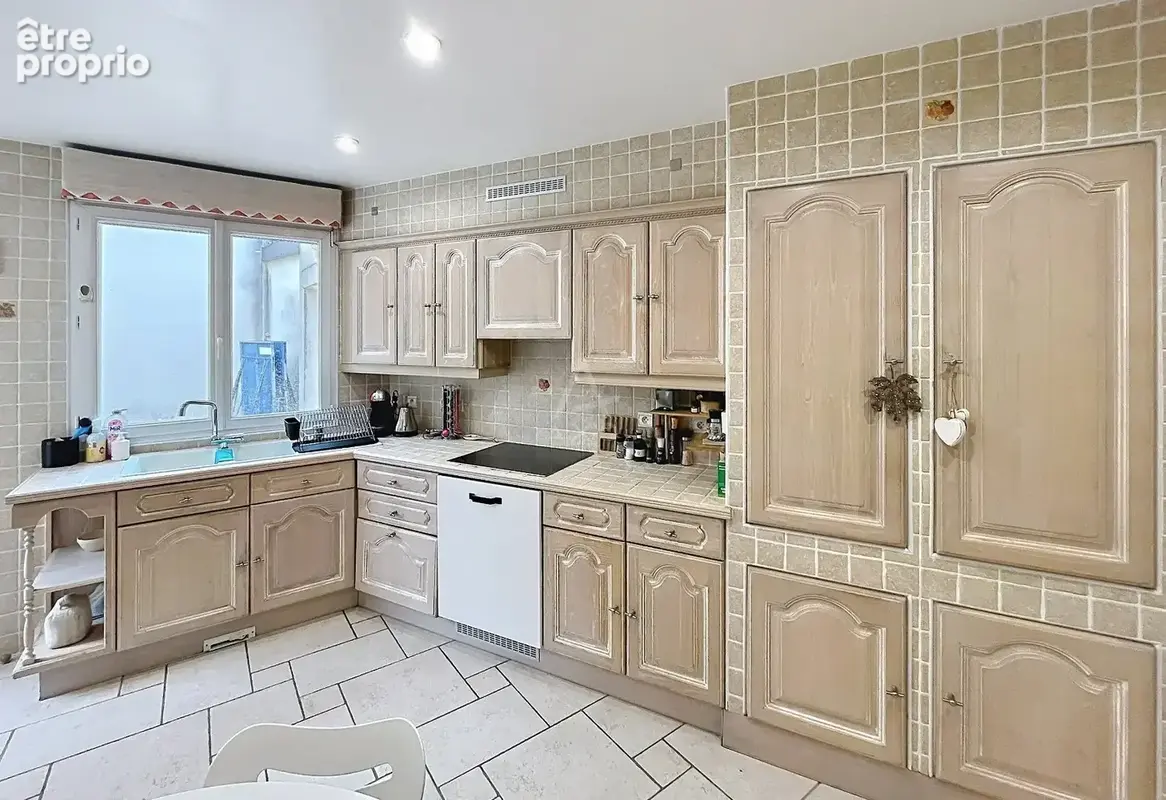 Maison 160 m² à Saint-Maur-Des-Fosses  - photo 5