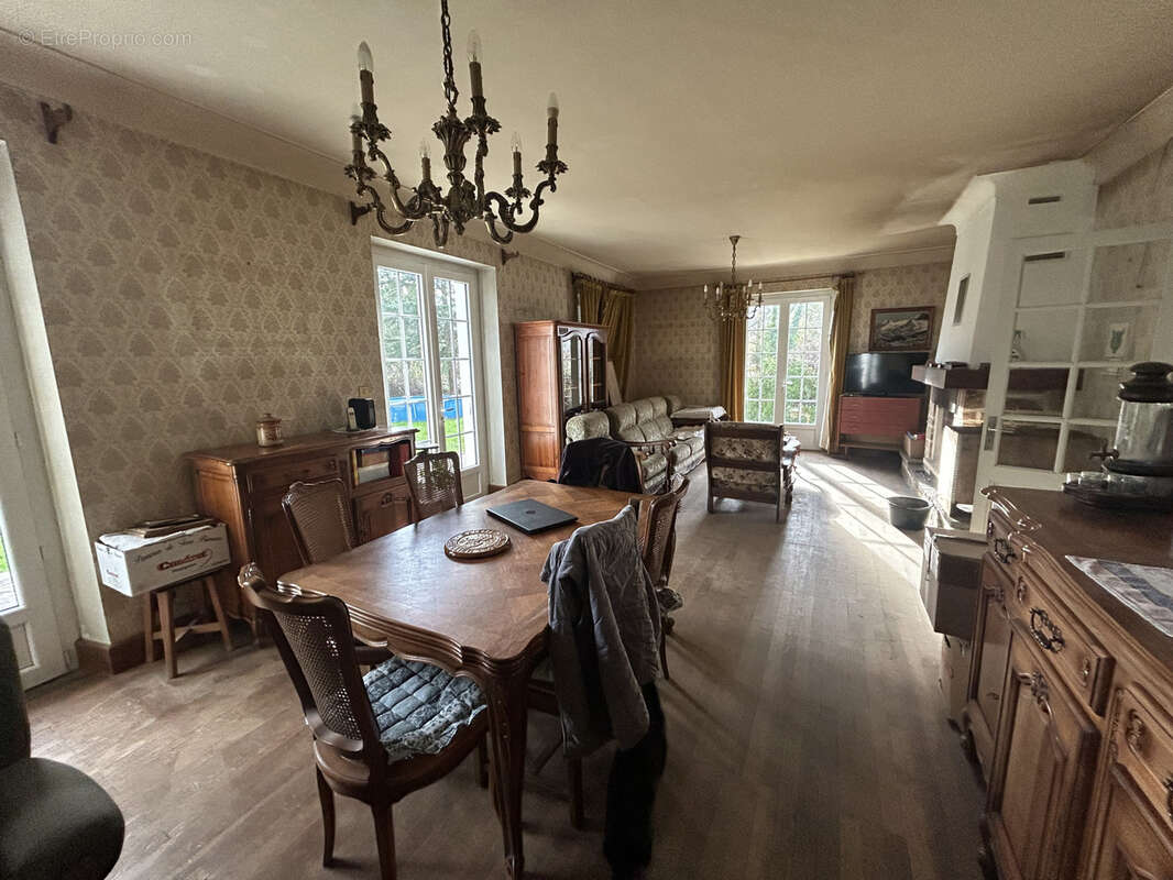 Maison à MONTEMBOEUF