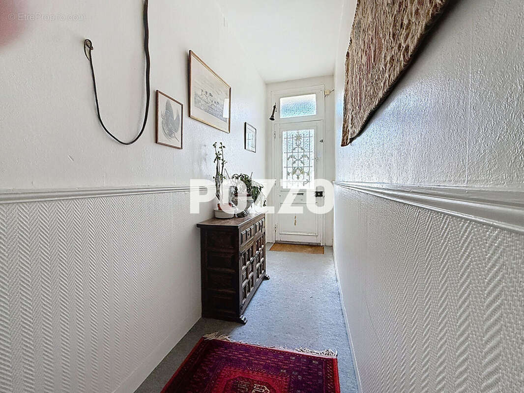 Maison en pierre 5 chambres garage et jardin Sartilly Baie Bocage - photo 7
