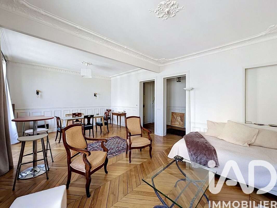 Photo 2 - Appartement à PARIS-16E