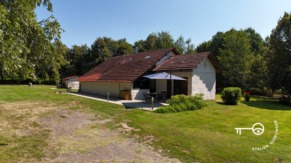 Maison à CACHEN