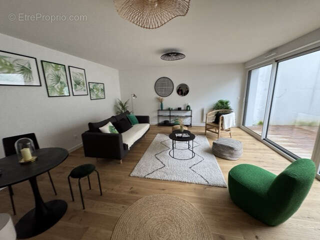 Appartement à BORDEAUX
