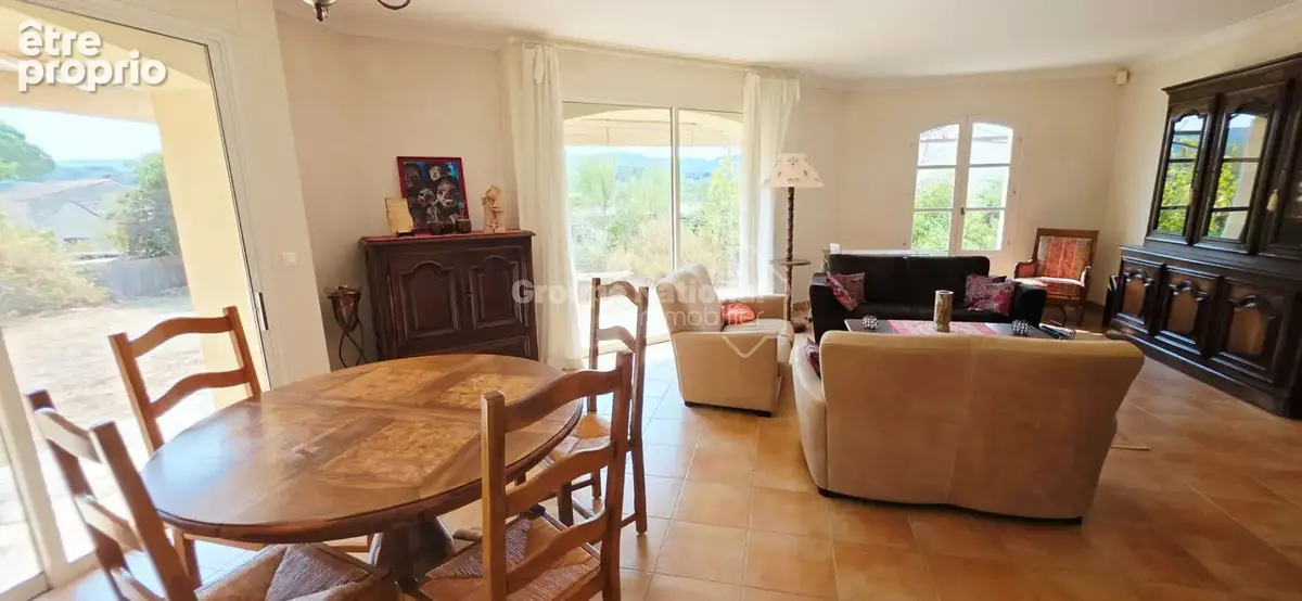 Villa de  177 m2 avec suite parentale en rdc - photo 5