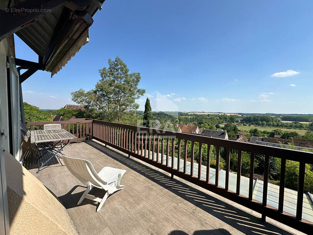 Maison à PALLUAU-SUR-INDRE