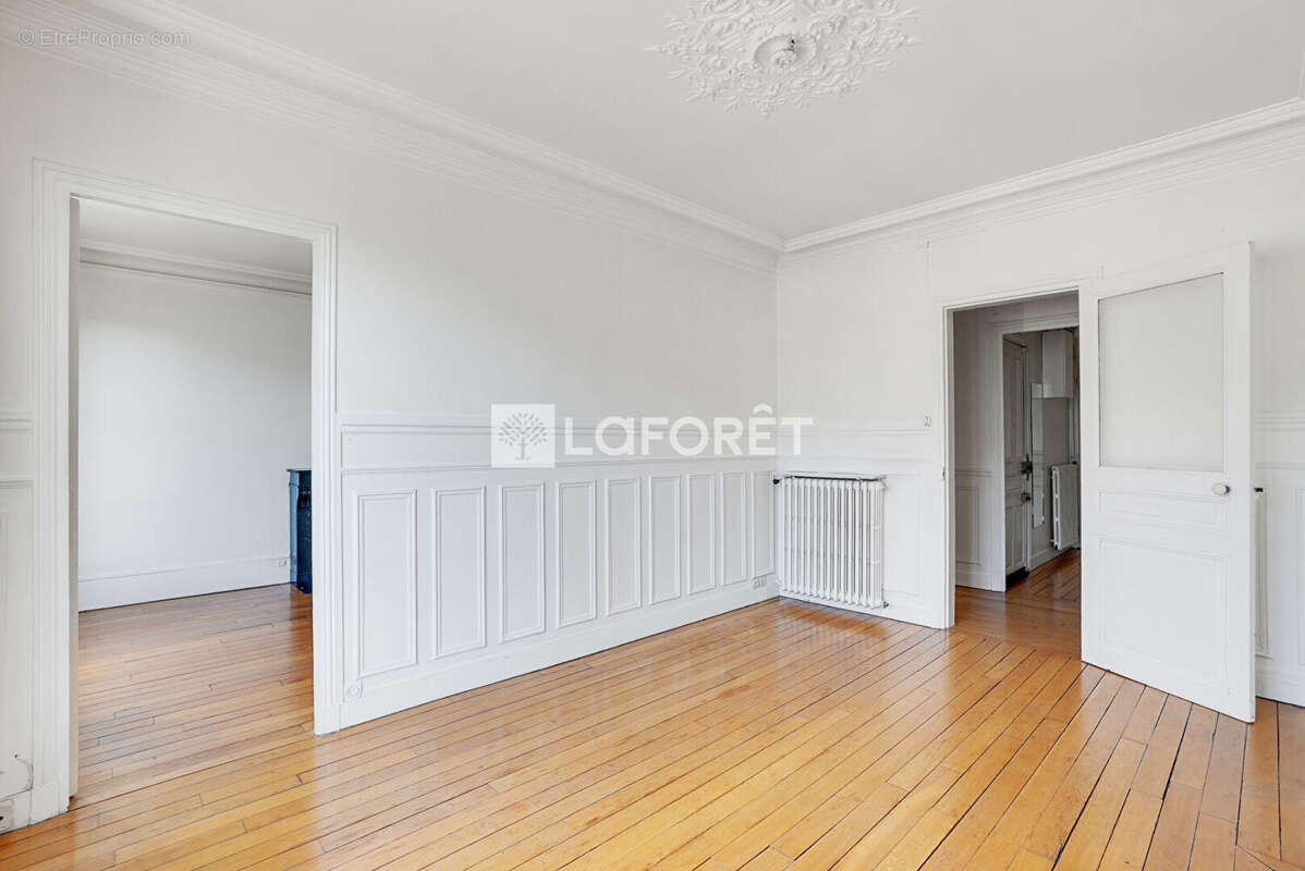 Appartement à PARIS-12E