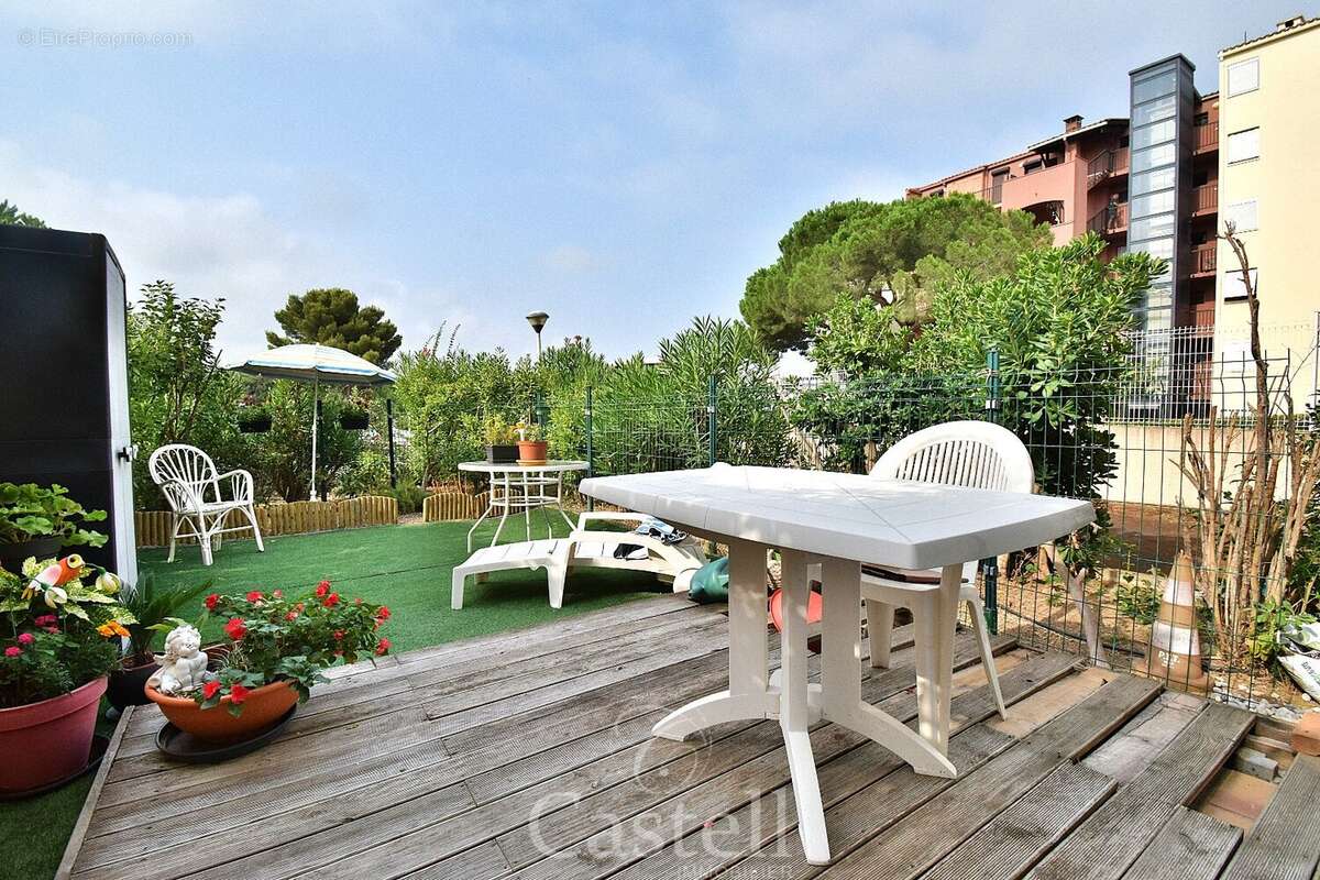 Studio cabine avec jardin et parking - photo 8