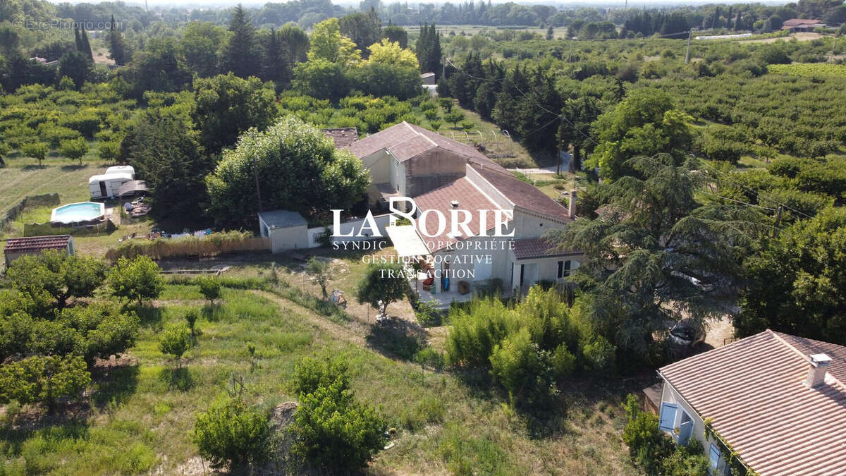 Maison 95 m² à Pernes-Les-Fontaines  - photo 4
