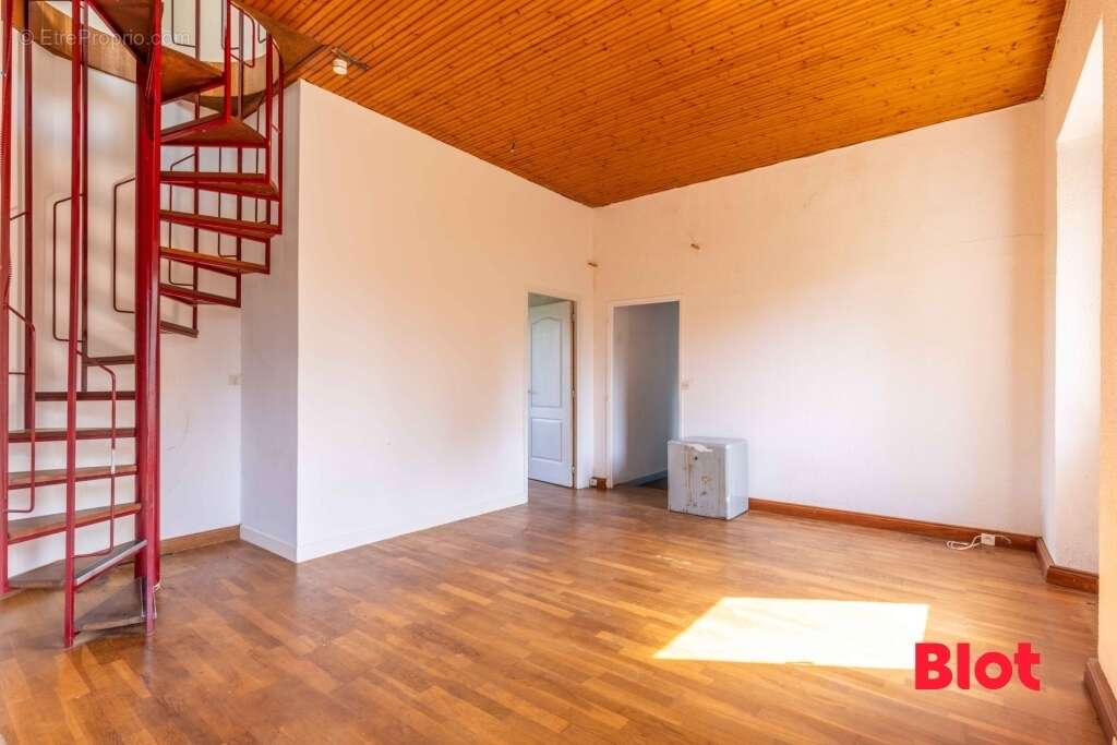 Appartement 109 m² à Noyal-Sur-Vilaine  - photo 3