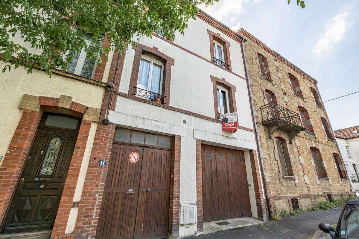Maison à CHARLEVILLE-MEZIERES