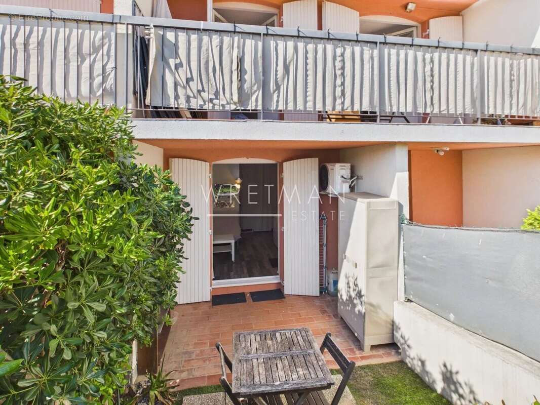 Appartement à VALLAURIS
