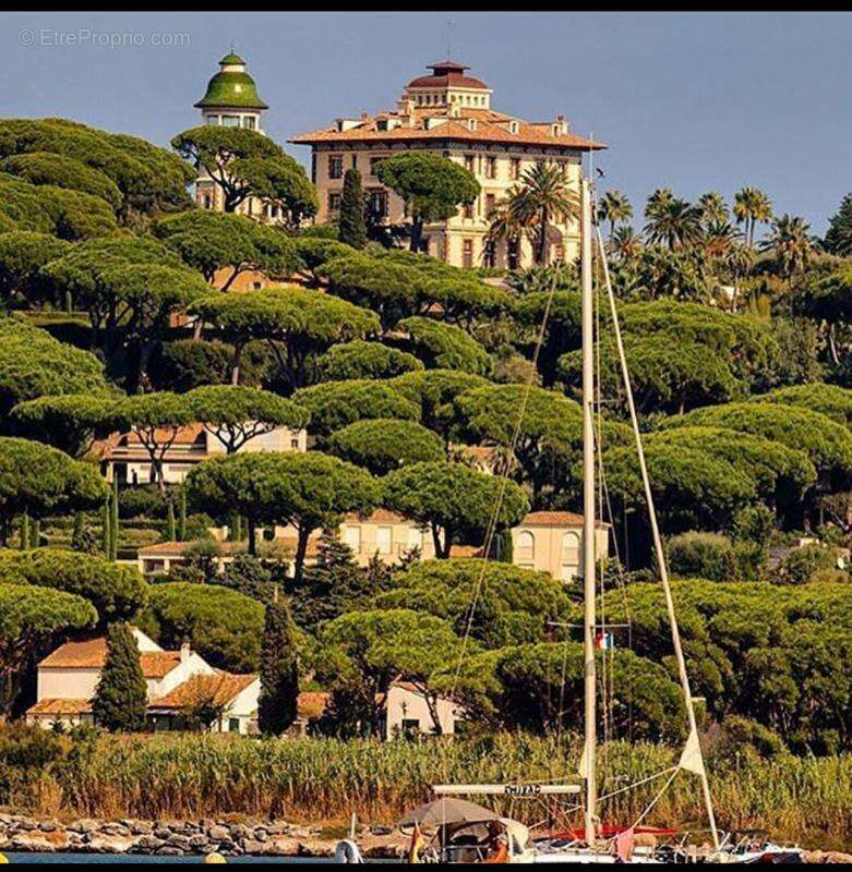 Appartement à SAINT-TROPEZ