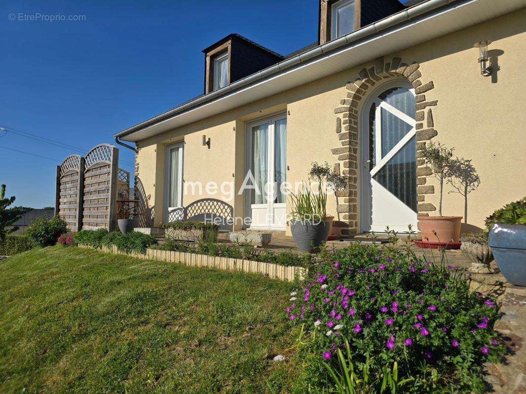Maison à EVRON