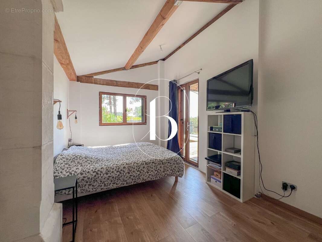 Maison 96 m² à Goudargues  - photo 18