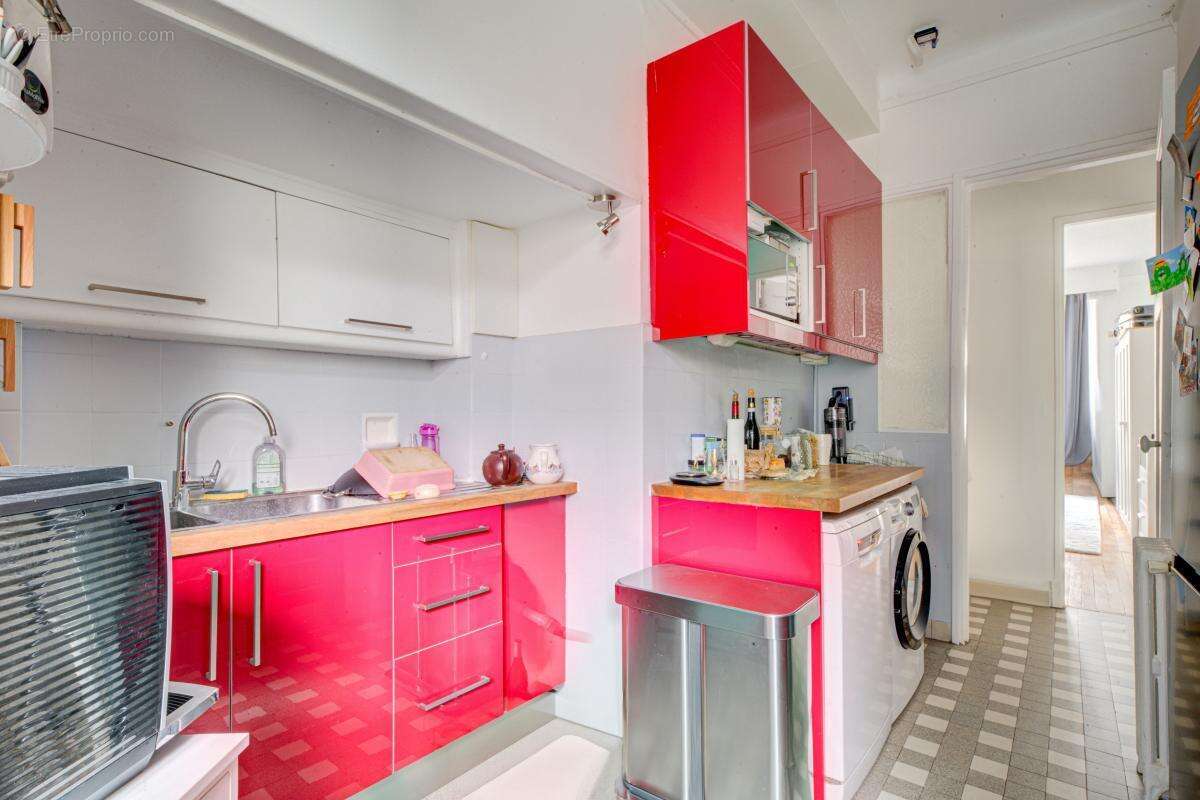 Appartement à PARIS-15E