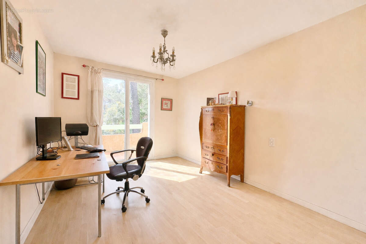 Maison à SIX-FOURS-LES-PLAGES