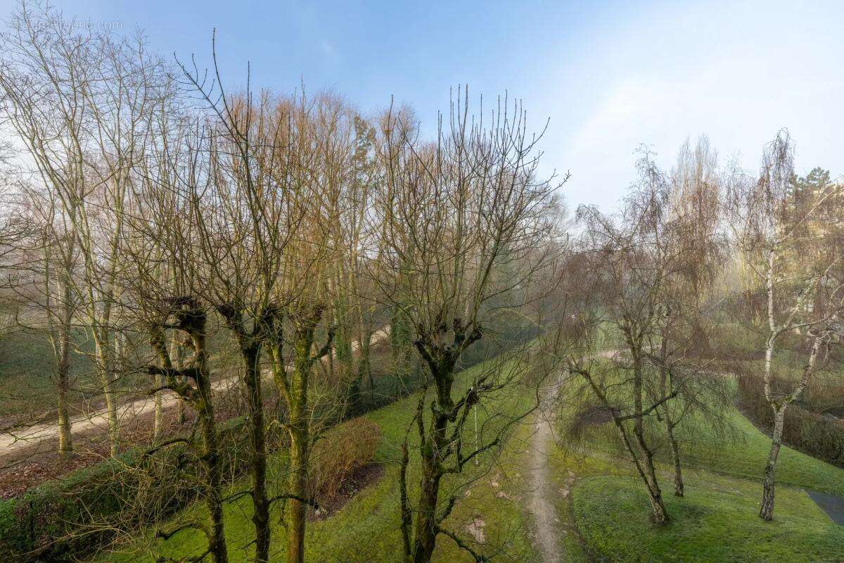 Appartement à ELANCOURT