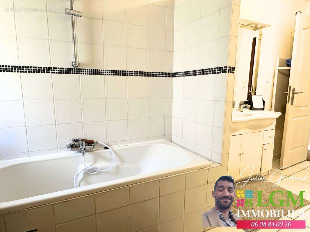 Maison à SAINT-COME-ET-MARUEJOLS