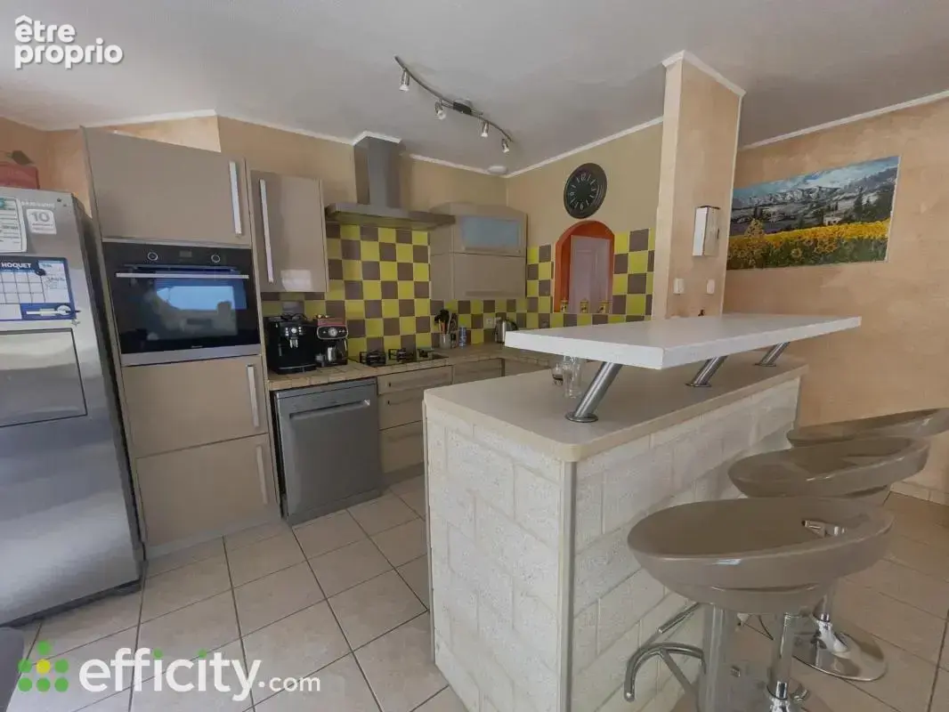 Maison 6 pièces 120 m² à vendre à Lagorce (33230) - photo 7