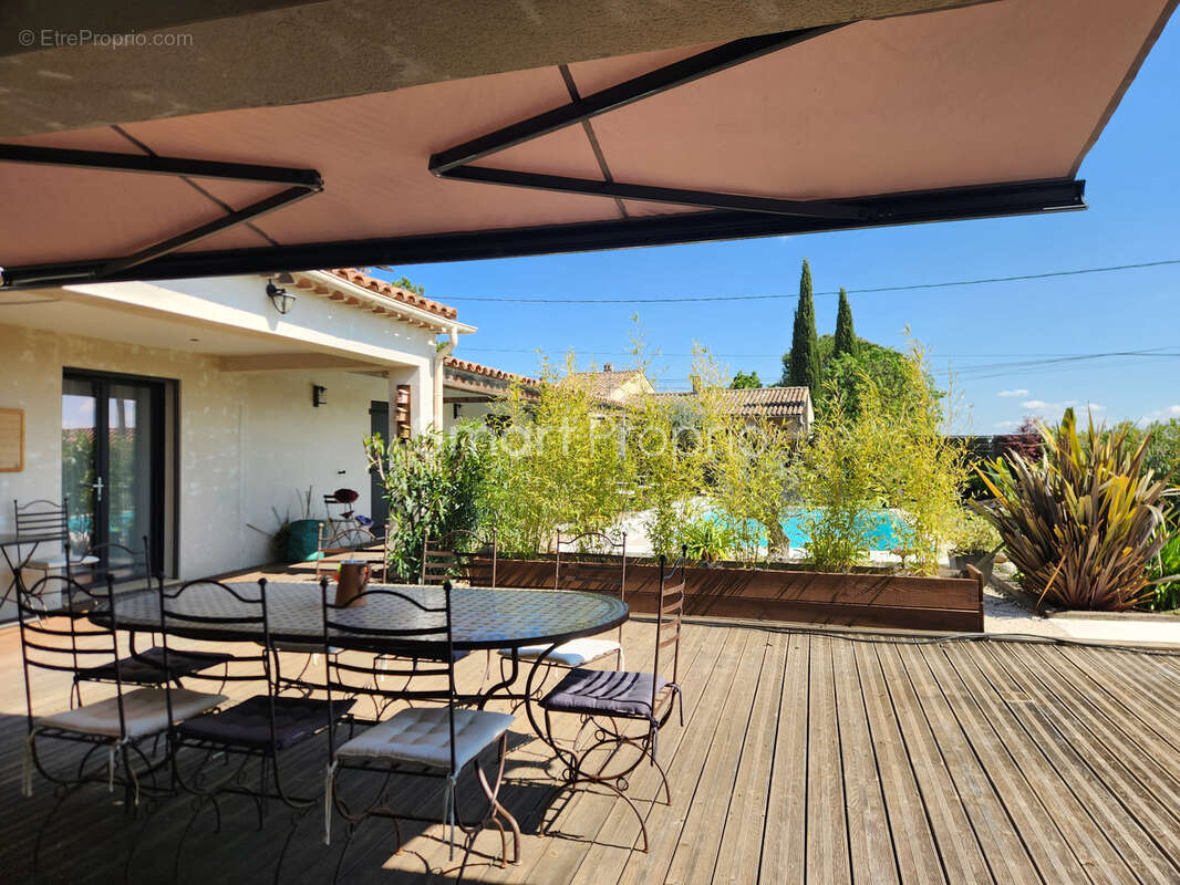 Maison à VALENSOLE