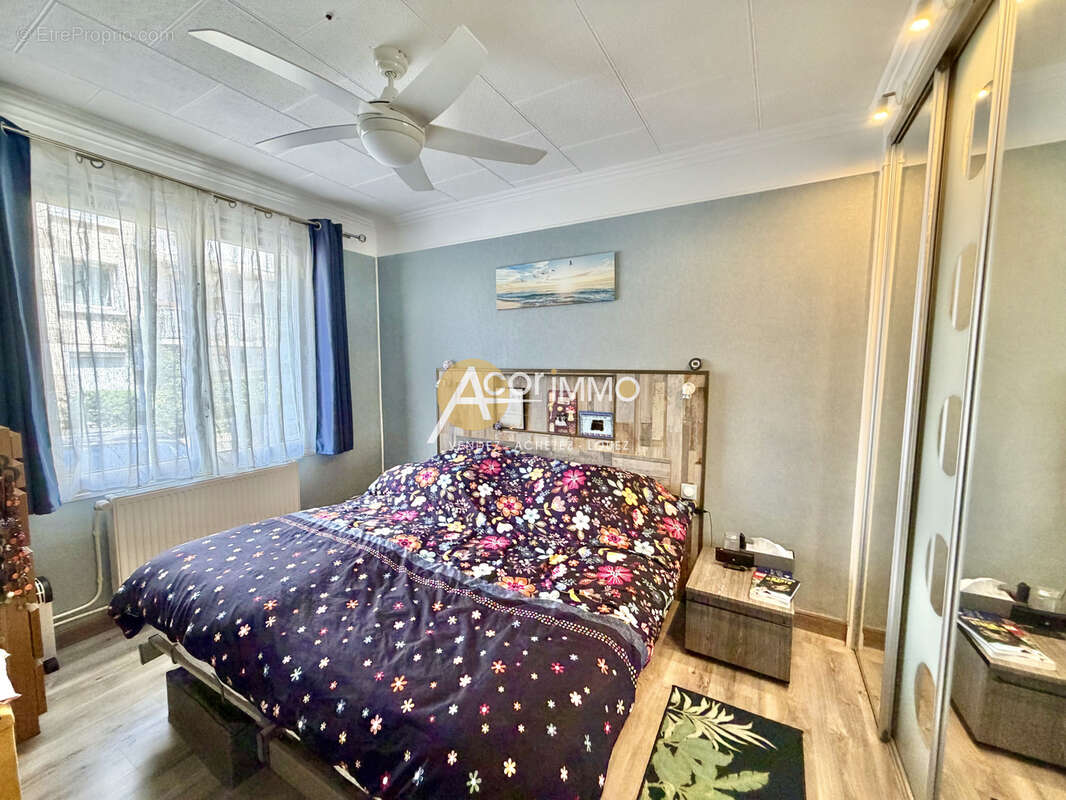 Appartement T4 avec parking et cave sur La Seyne-sur-Mer - photo 5