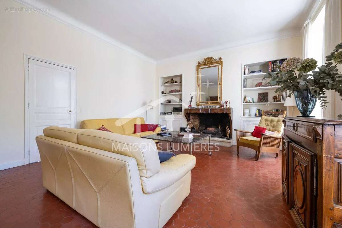 Demeure d'exception en centre-ville d'Apt - 11 pièces - 950 000€ - 370 m² habitables - photo 21