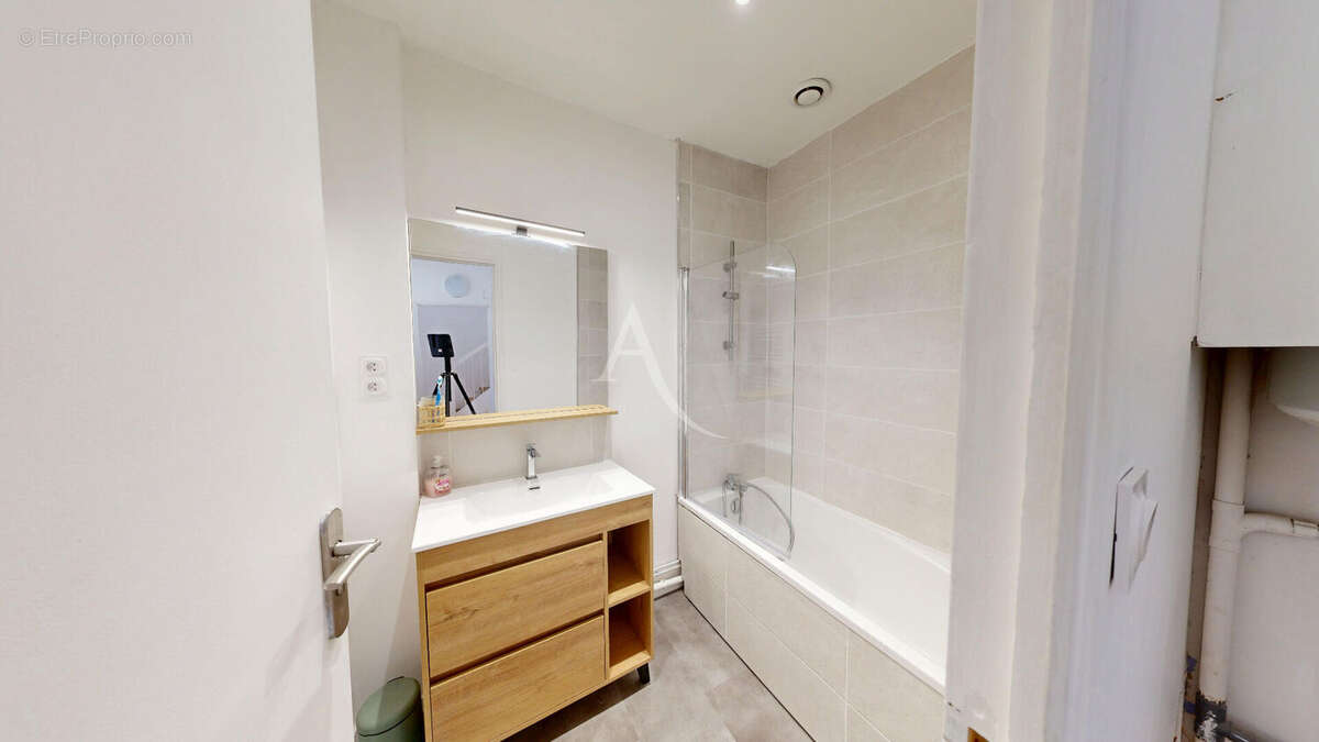 Appartement à CARCASSONNE