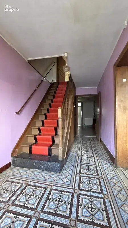 Maison avec de grandes dépendances située à Wallers-en-Fagne - photo 12