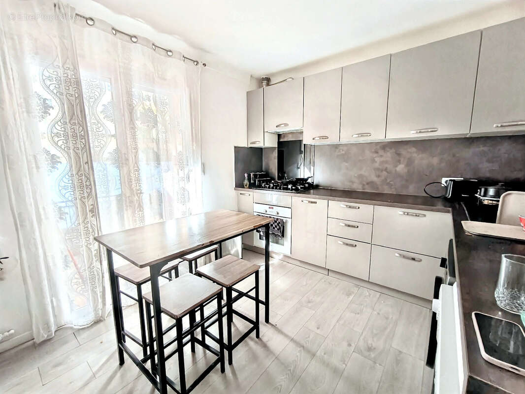Maison à FREJUS