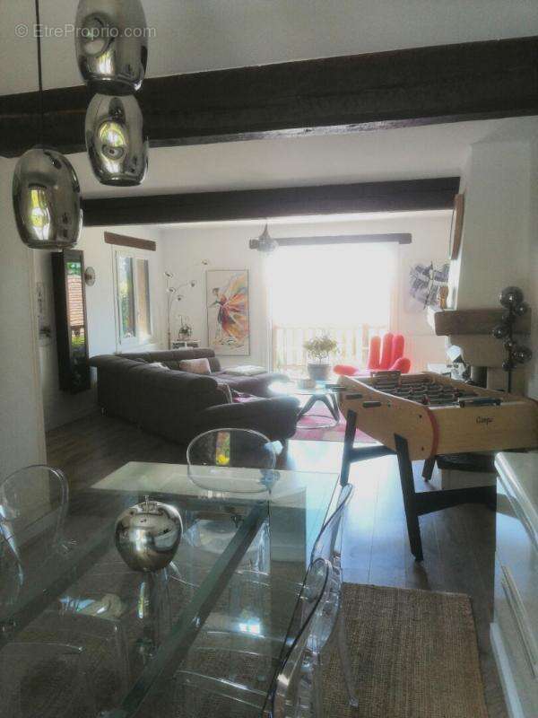 Maison à FOLLAINVILLE-DENNEMONT