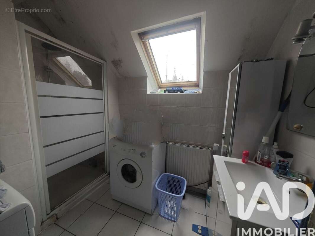 Photo 3 - Maison à ROMILLY-SUR-SEINE