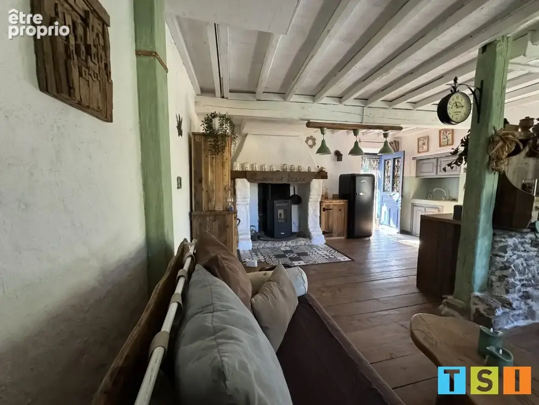 Ancienne bergerie de caractère  Vue Cagire - rénovée T3 avec 828 m² terrain et garage . - photo 16