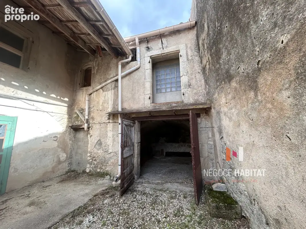 Ensemble immobilier a renover - photo 6