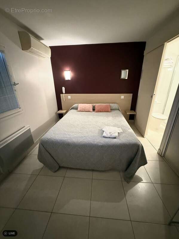 392 m² à Gardanne  - photo 6