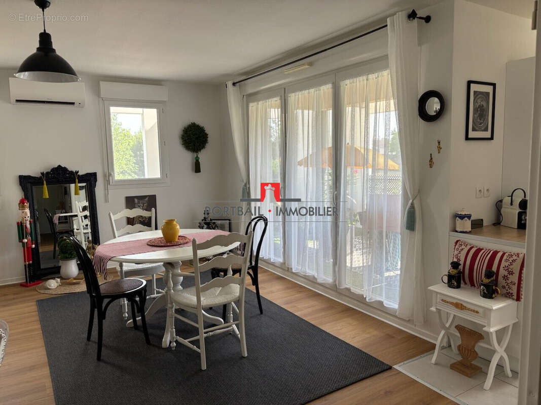 Appartement 64 m² à Saint-Andre-De-Cubzac  - photo 7