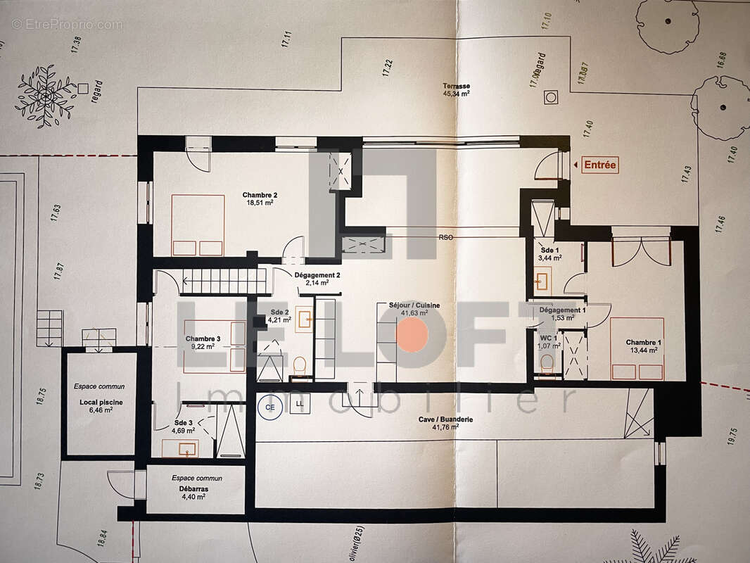 Appartement à ROQUEBRUNE-SUR-ARGENS