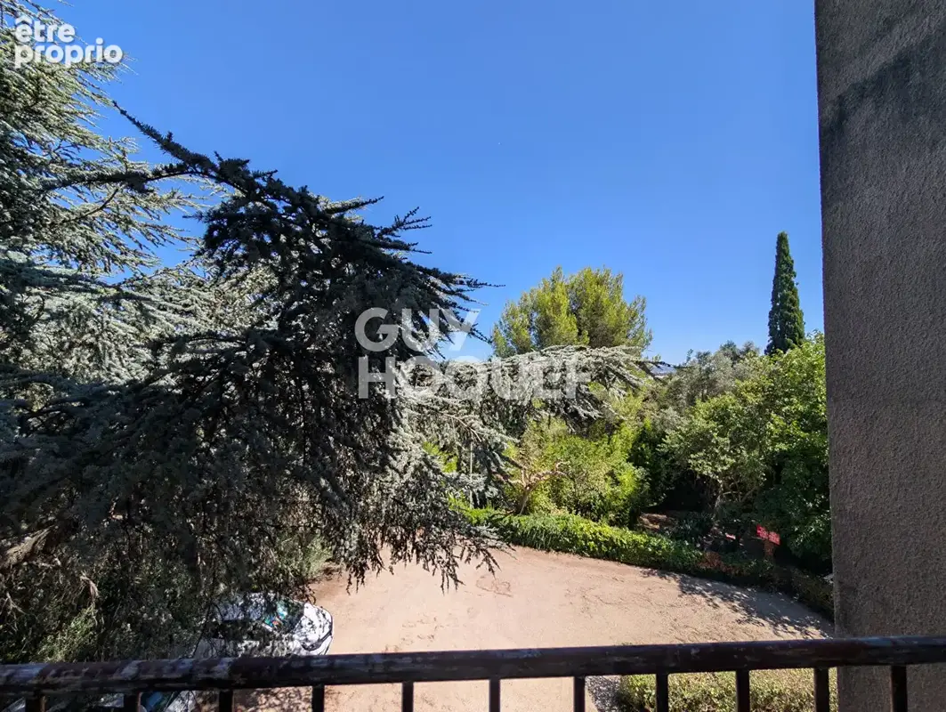 Appartement à BEAUCAIRE