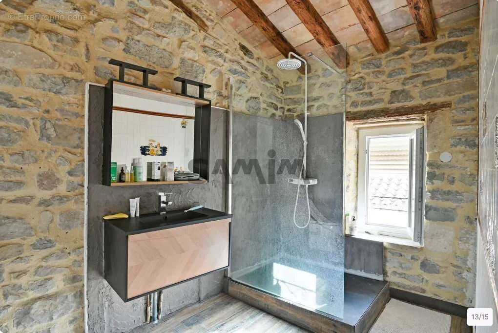Maison à CLARENSAC