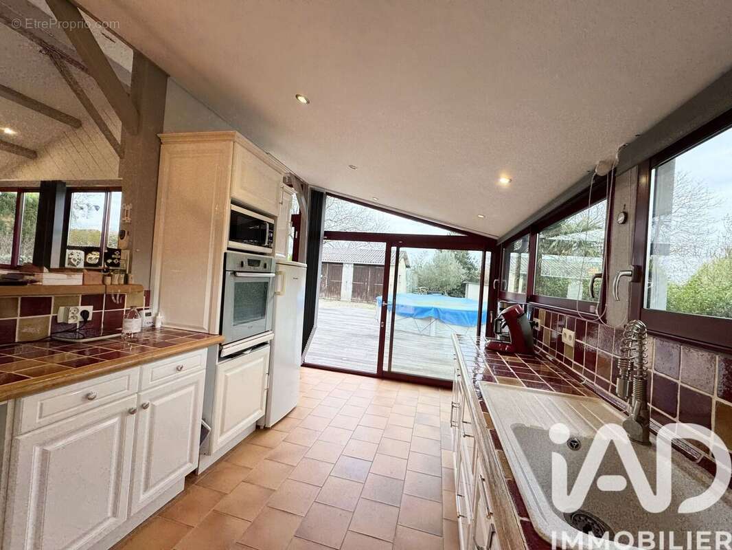 Photo 8 - Maison à BEAUMONT-EN-VERON