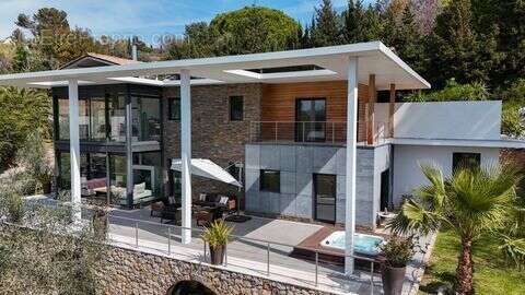 Maison à MOUGINS