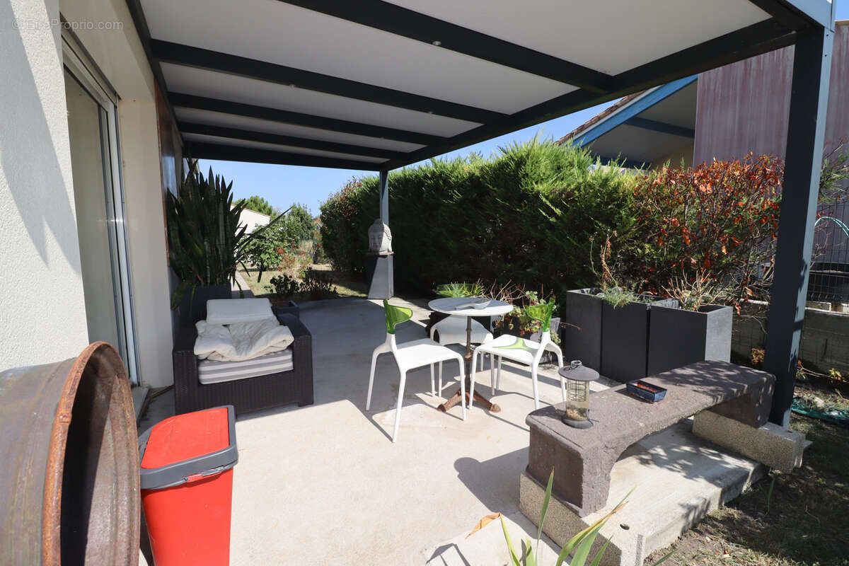 Maison 108m2 Semussac - photo 17