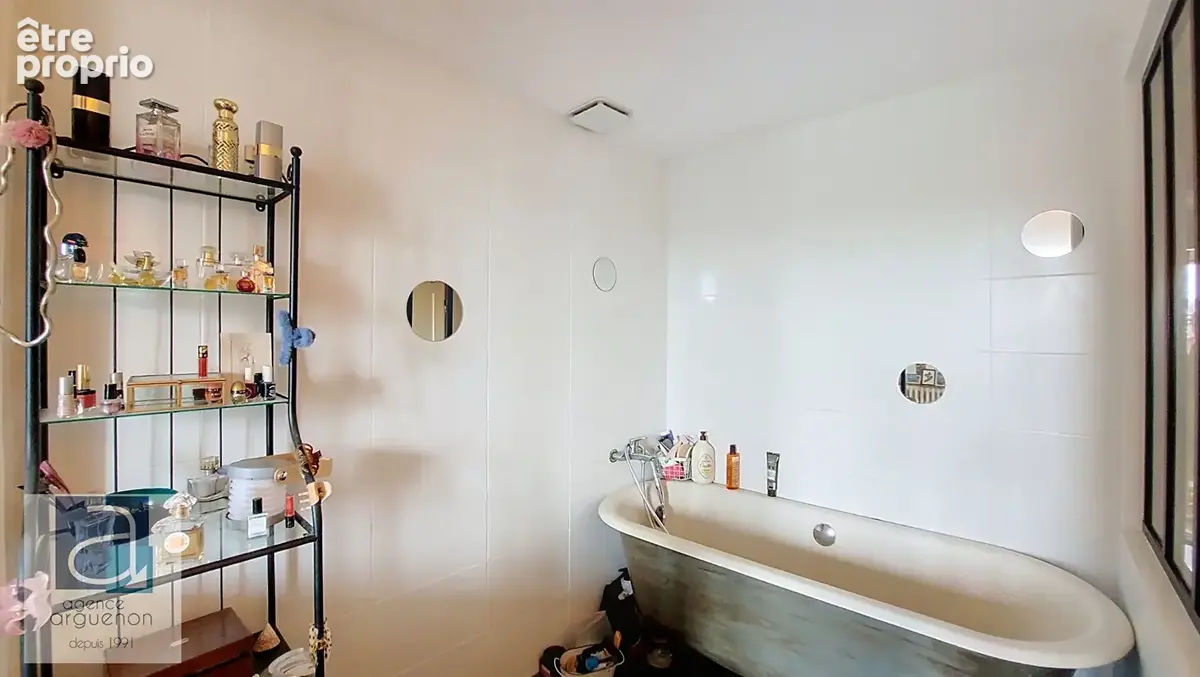 Au coeur de Dinan, triplex de charme dans un immeuble ancien, T5. - photo 16