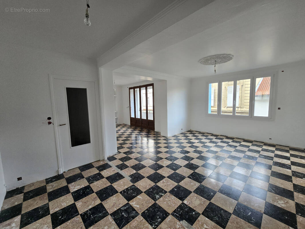 Appartement à ROMANS-SUR-ISERE