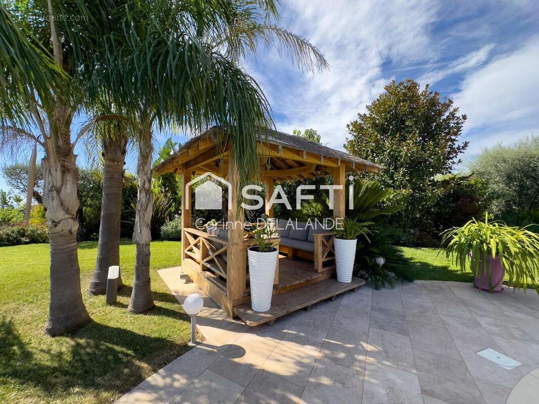 Photo 4 - Maison à SAINT-LAURENT-DU-VAR