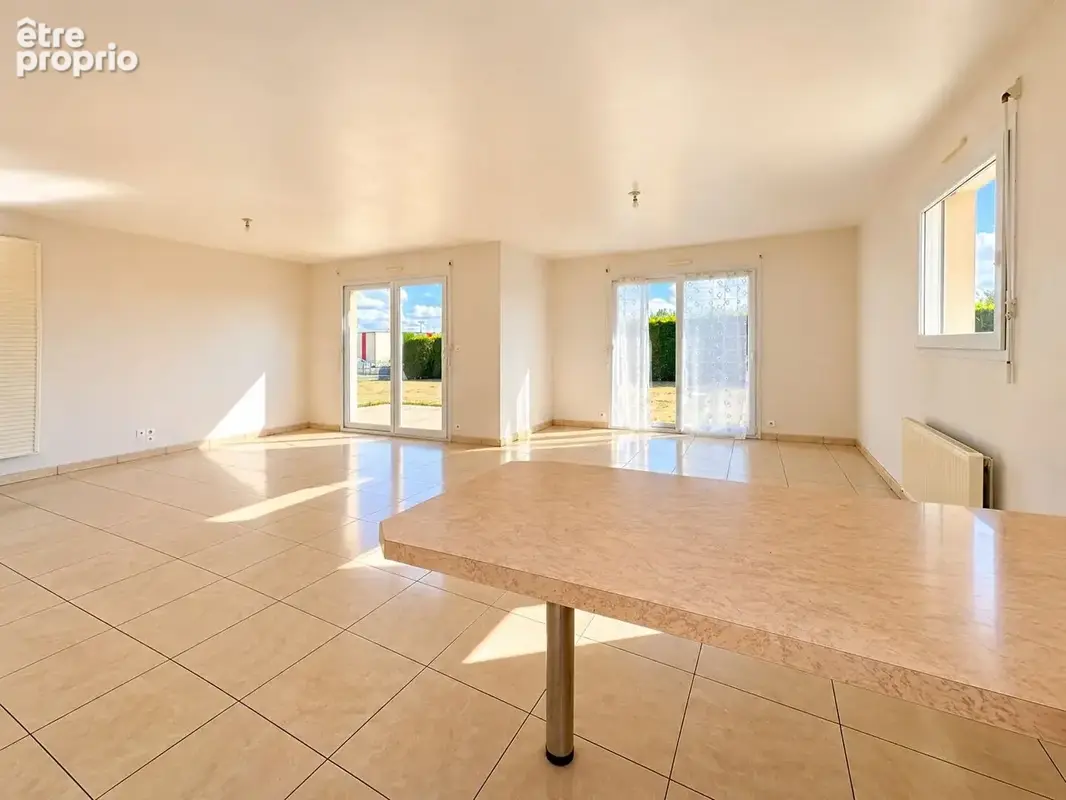 Maison entierrement de plain pied à vendre à Ploumagoar - Rare sur le marché - photo 3