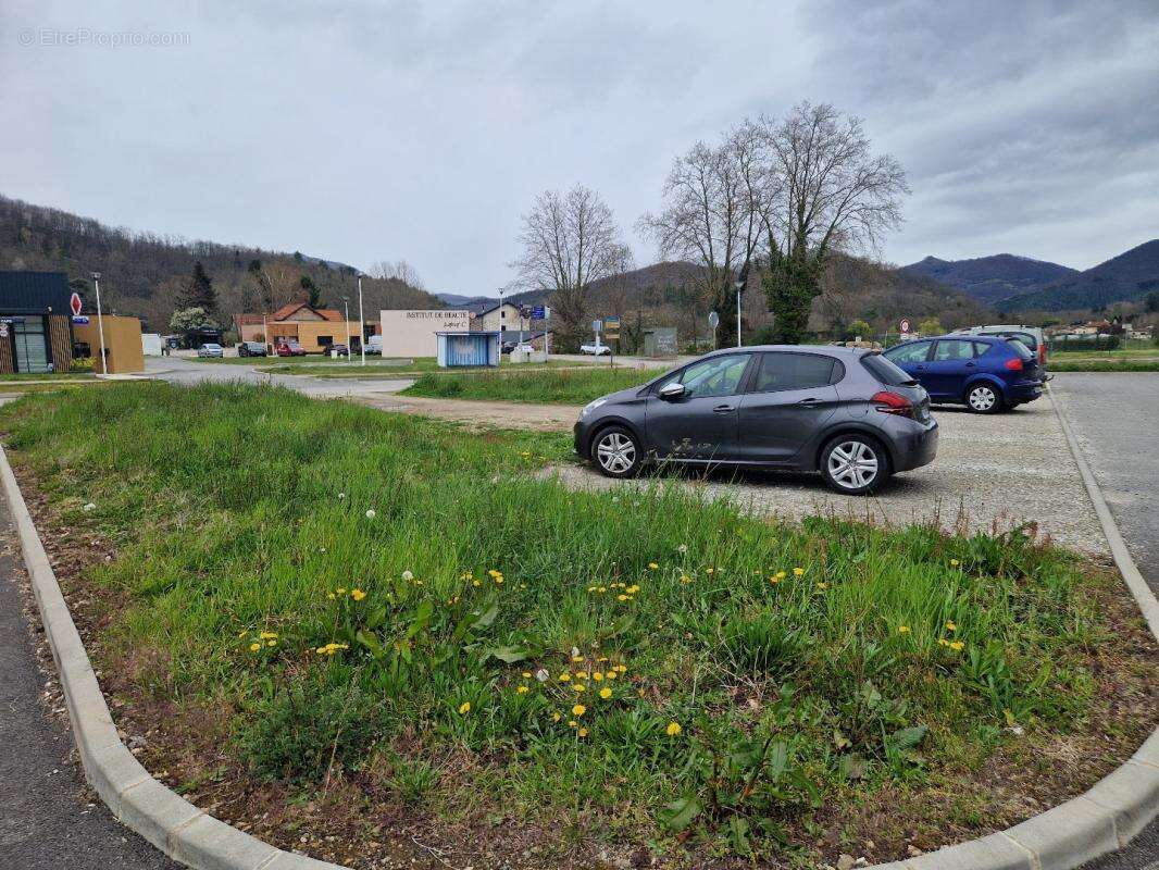 Terrain à SAINT-PAUL-DE-JARRAT