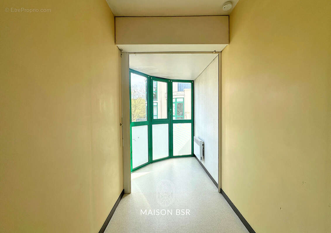Studio 26 m² - Vue Erdre - Parking - Idéal Investissement - photo 3