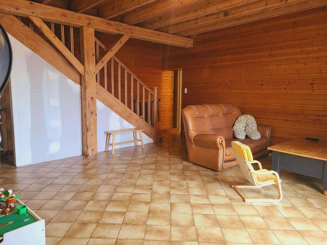 Photo 6 - Maison à SAINTE-GEMME-LA-PLAINE